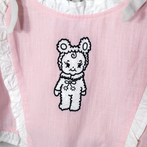 Dangerfield Women’s Top  Pink Embroidered Bear Cottagecore Kitsch Crop Top Sz 20 - Picture 3 of 8